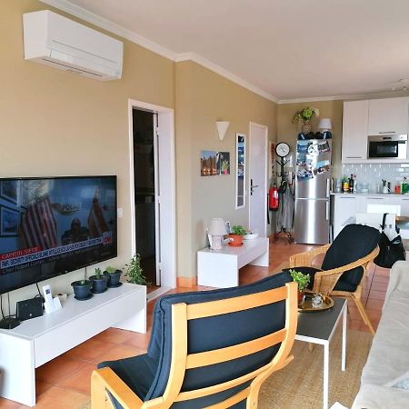 Sweden Apartment - Top Floor One Bedroom With Sea Views - Rs Lagos Bagian luar foto