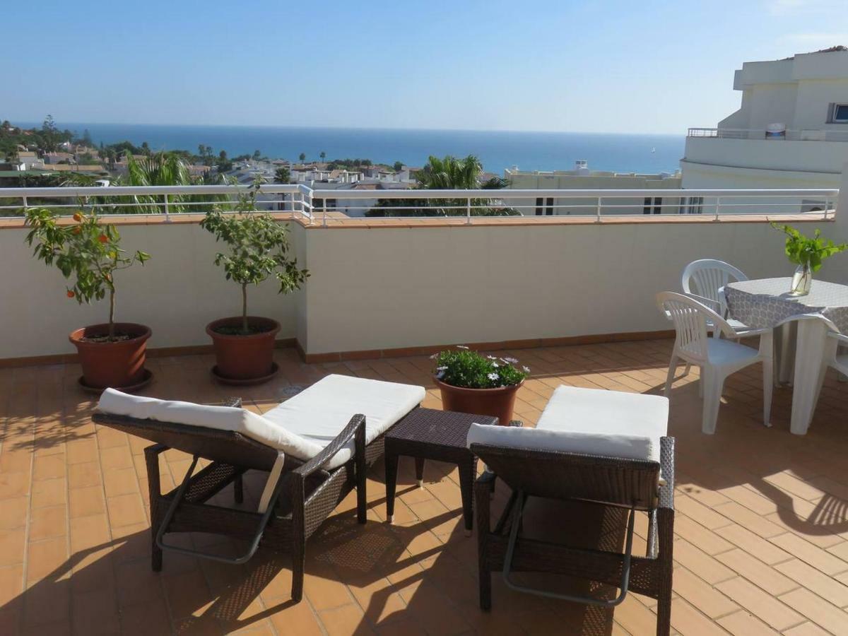 Sweden Apartment - Top Floor One Bedroom With Sea Views - Rs Lagos Bagian luar foto